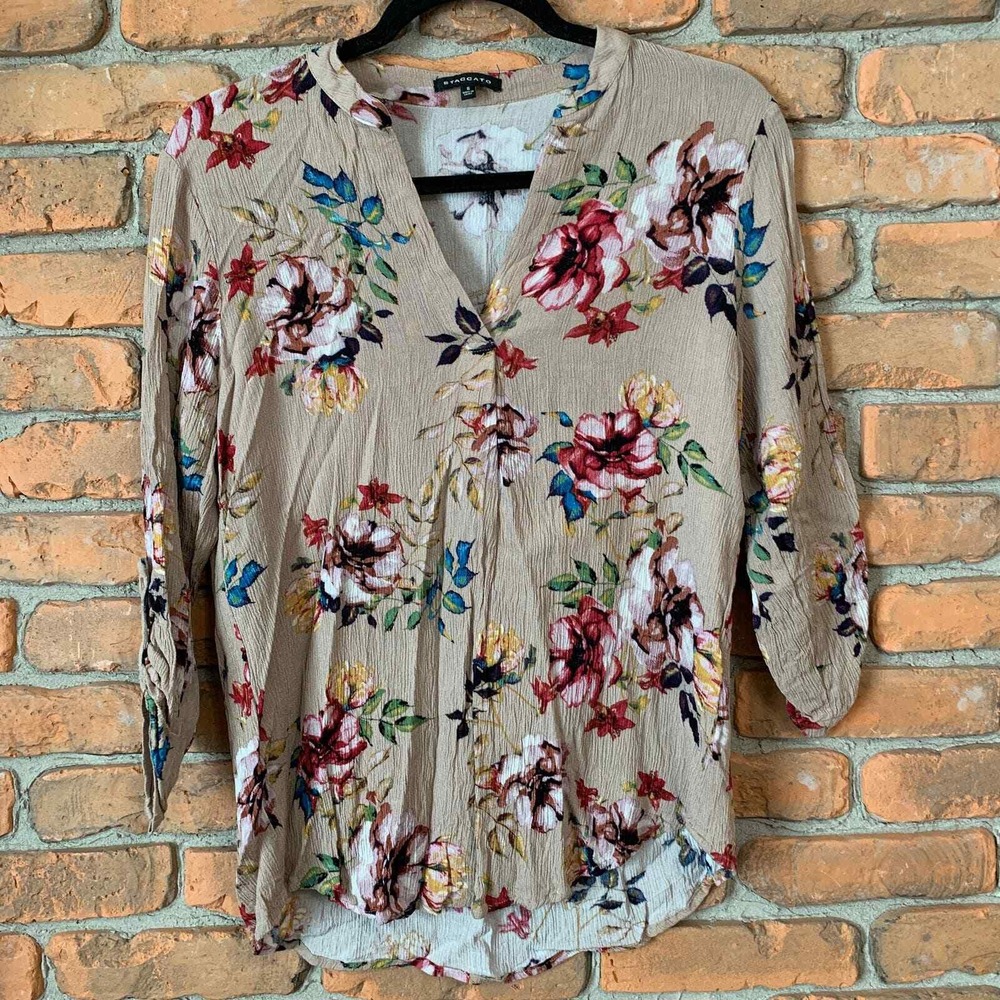Staccato Floral Print Blouse Womens Size Small Tan Roll Tab Sleeve V-Neck Top